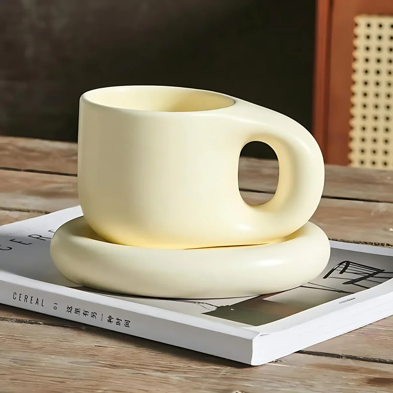 Olvara Ceramic Cup Saucer Set – Modern Coffee Mug Saucer Decorative Home Furnishing Kitchen Accent