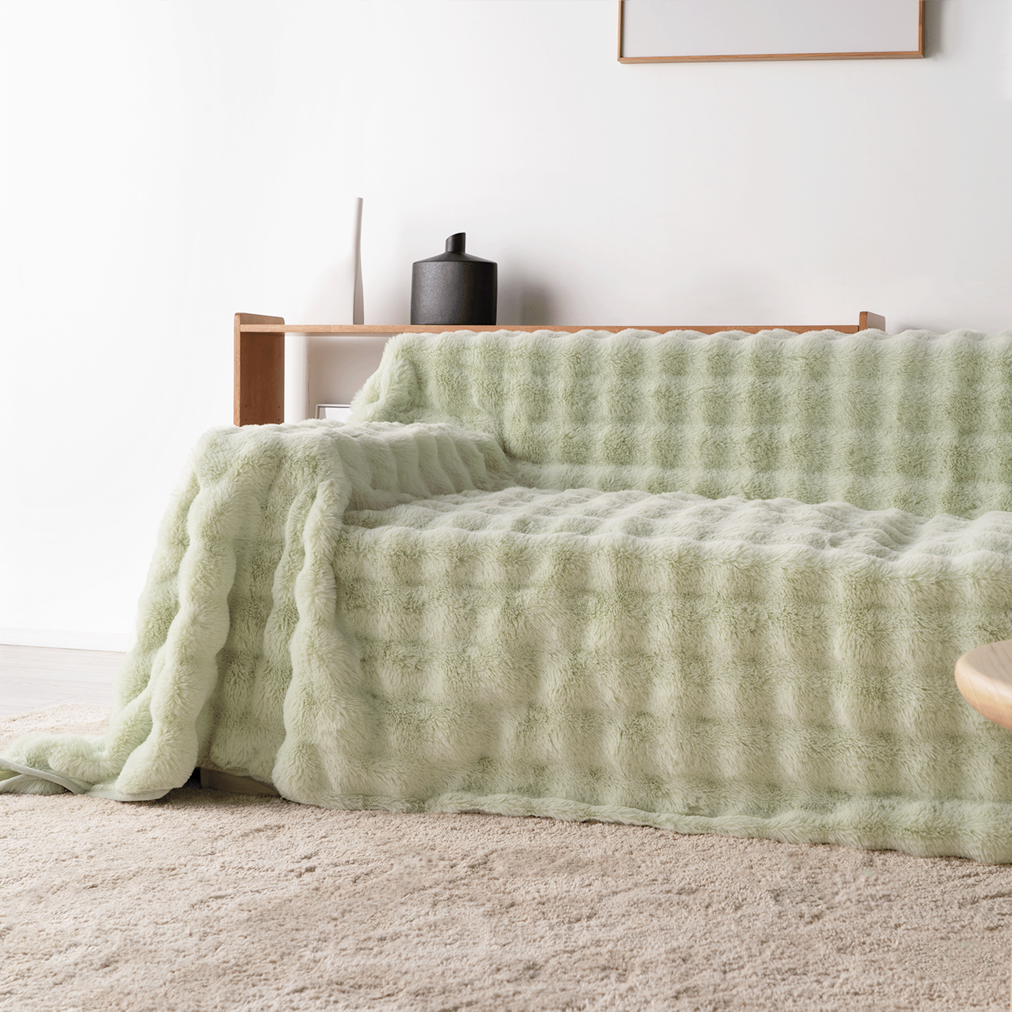 Cirrus Plush Throw Blanket – Faux Fur Channel Stitch Grey Luxury Soft Cozy Bedroom Living Room Decor