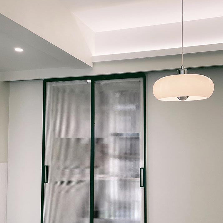 Retro Glass Dome Pendant Light – Mid-Century Modern LED Ceiling Fixture for Dining and Living Spaces