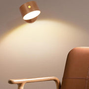 Adjustable Walnut LED Wall Lamp – Rotatable Wood Spotlight Fixture with Brass Detail