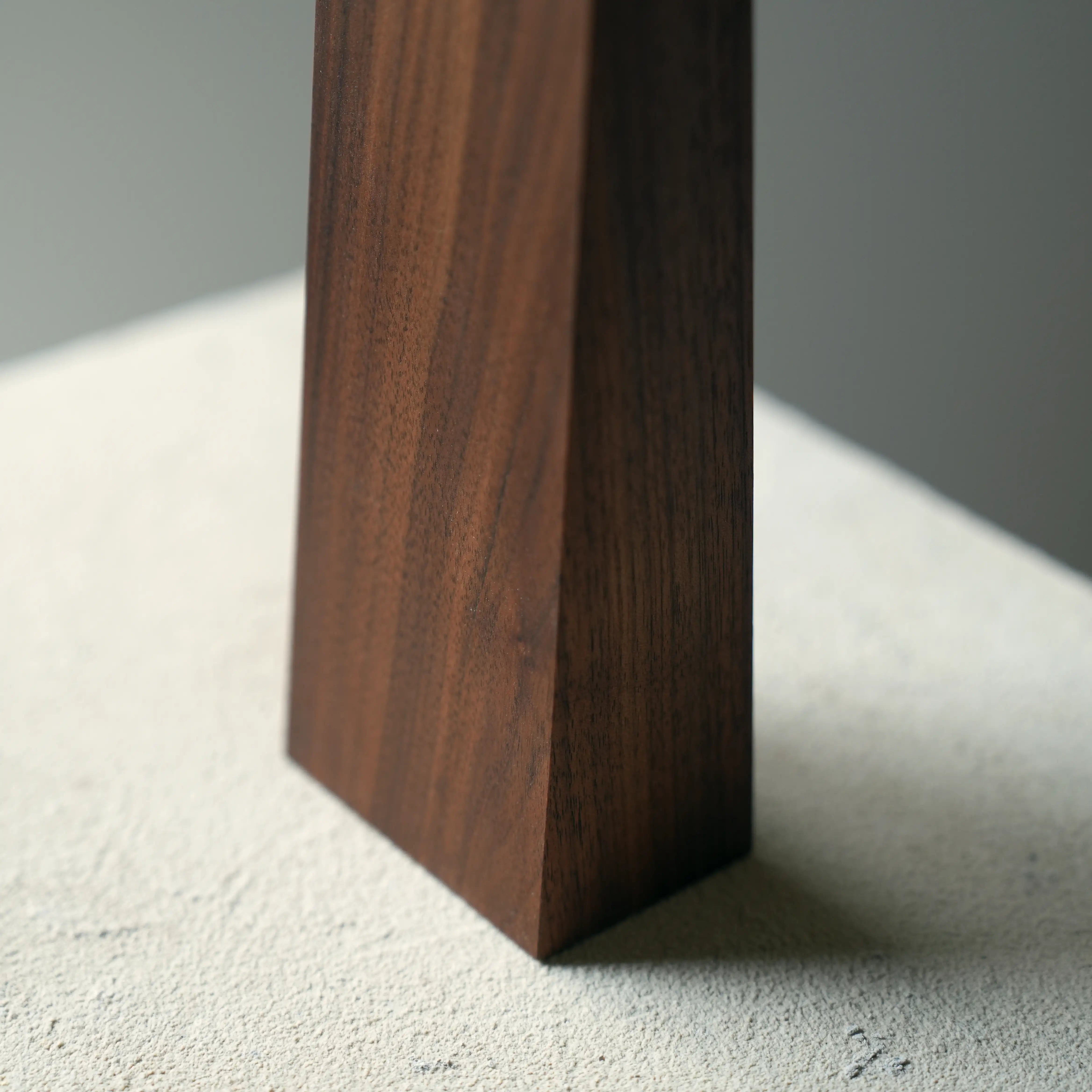 Galdren Desk Lamp – LED Modern Walnut Wood Table Light Office Bedroom Living Room Minimalist Lighting