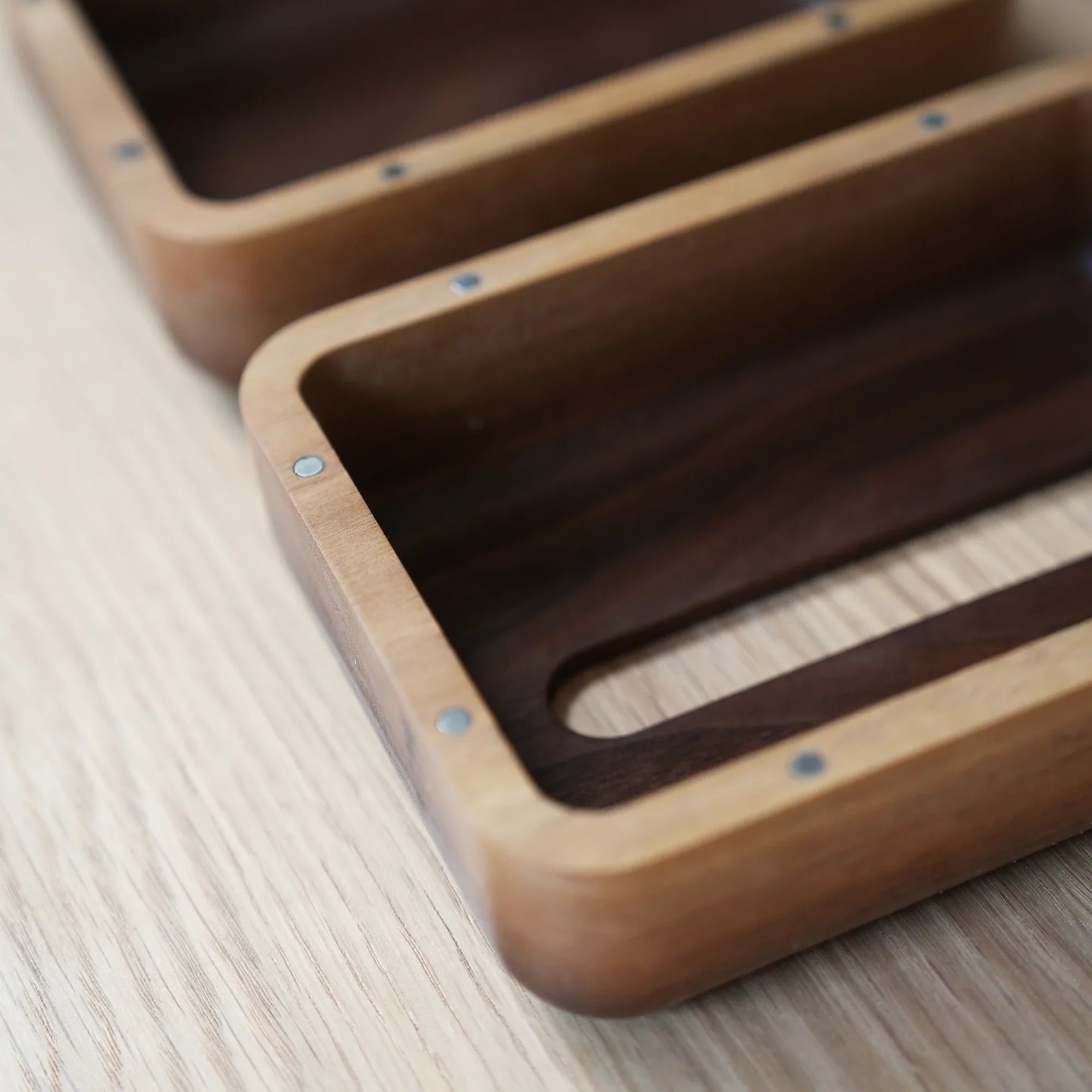 Havren Wood Tissue Box – Walnut Solid Wood Rectangular Tissue Holder Magnetic Lid Minimalist Bathroom Bedroom