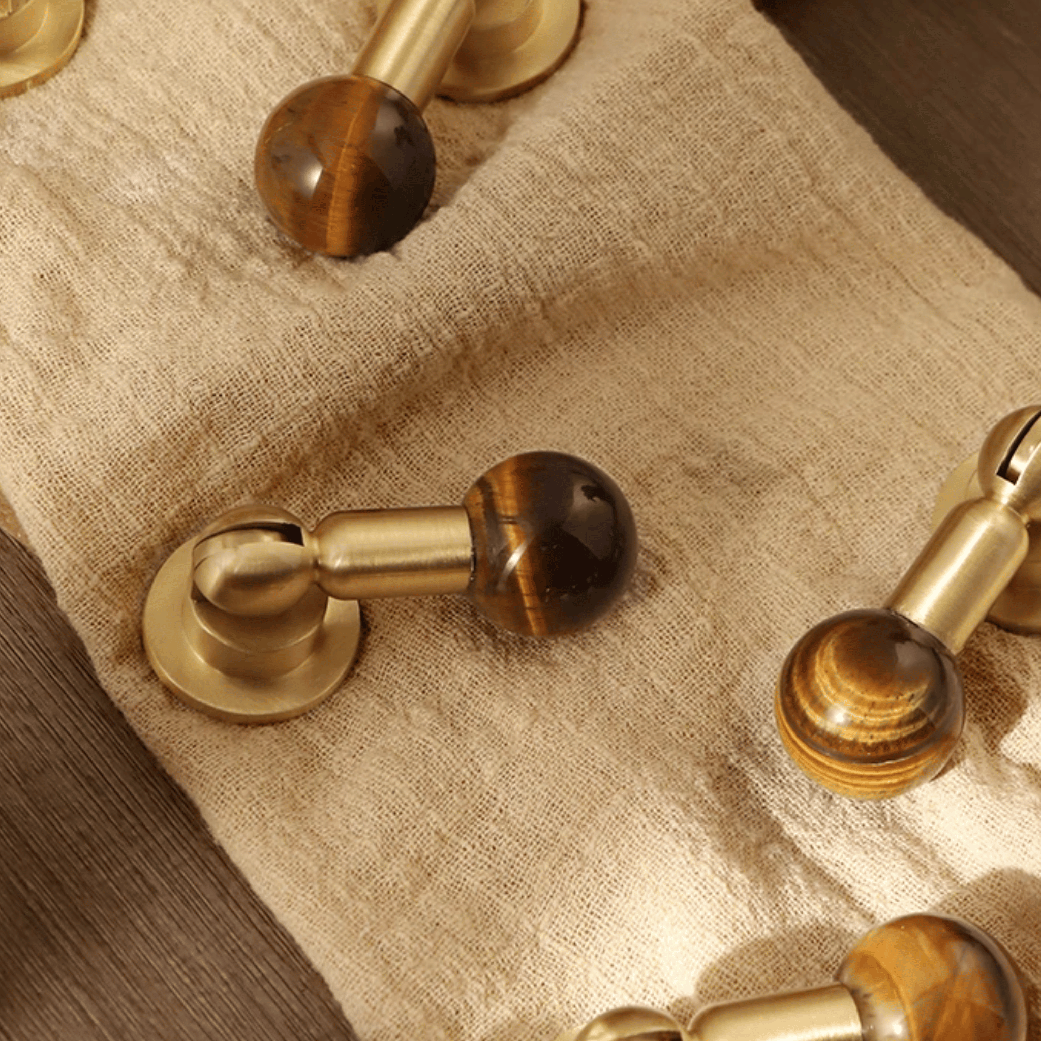 Meridio Sphere Cabinet Knob – Brass Wood Ball Hardware Drawer Pull Kitchen Bathroom Furniture Handles