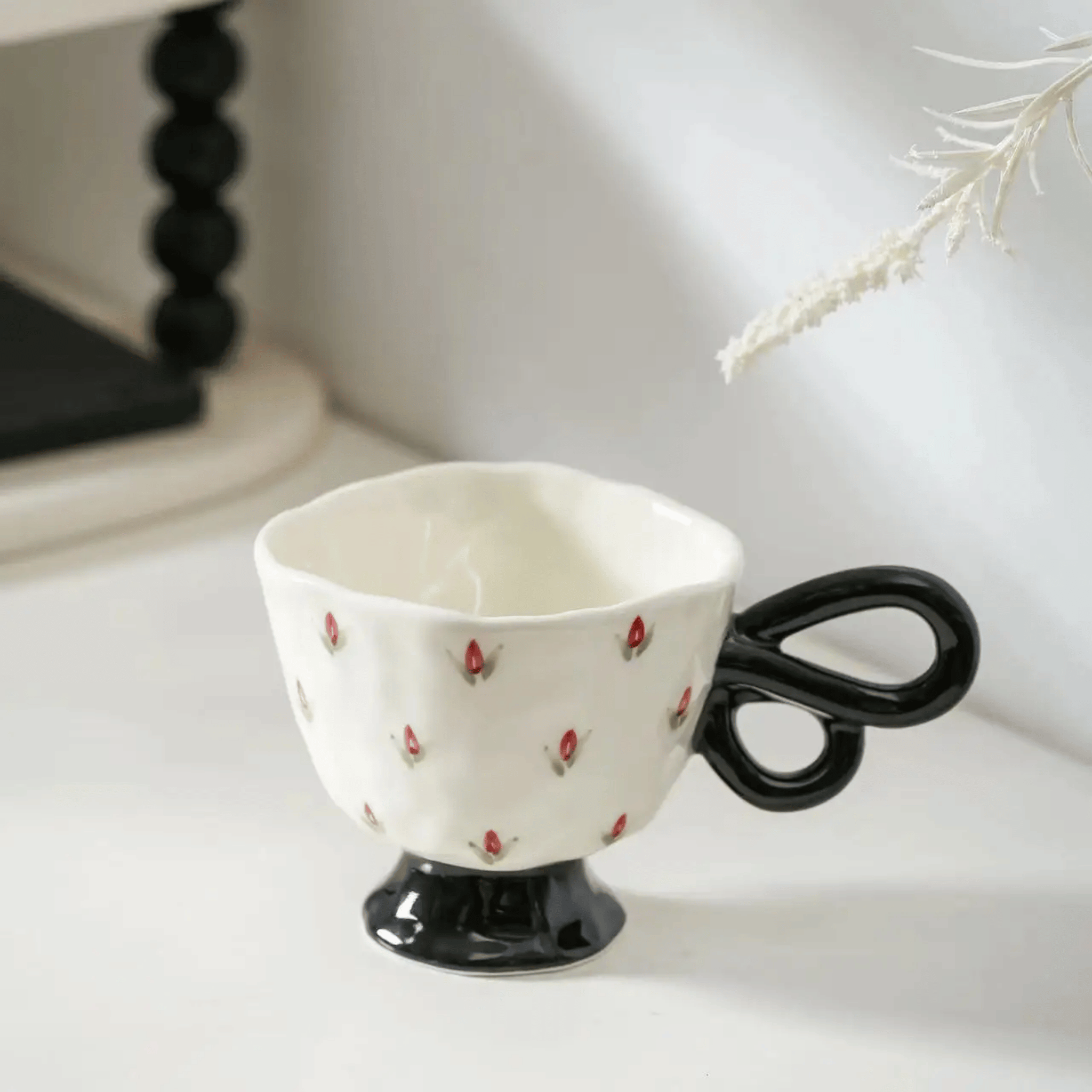 Fiora Butterfly Ceramic Cup Set – Decorative Floral Handled Mugs Modern Home Decor Vanity Display
