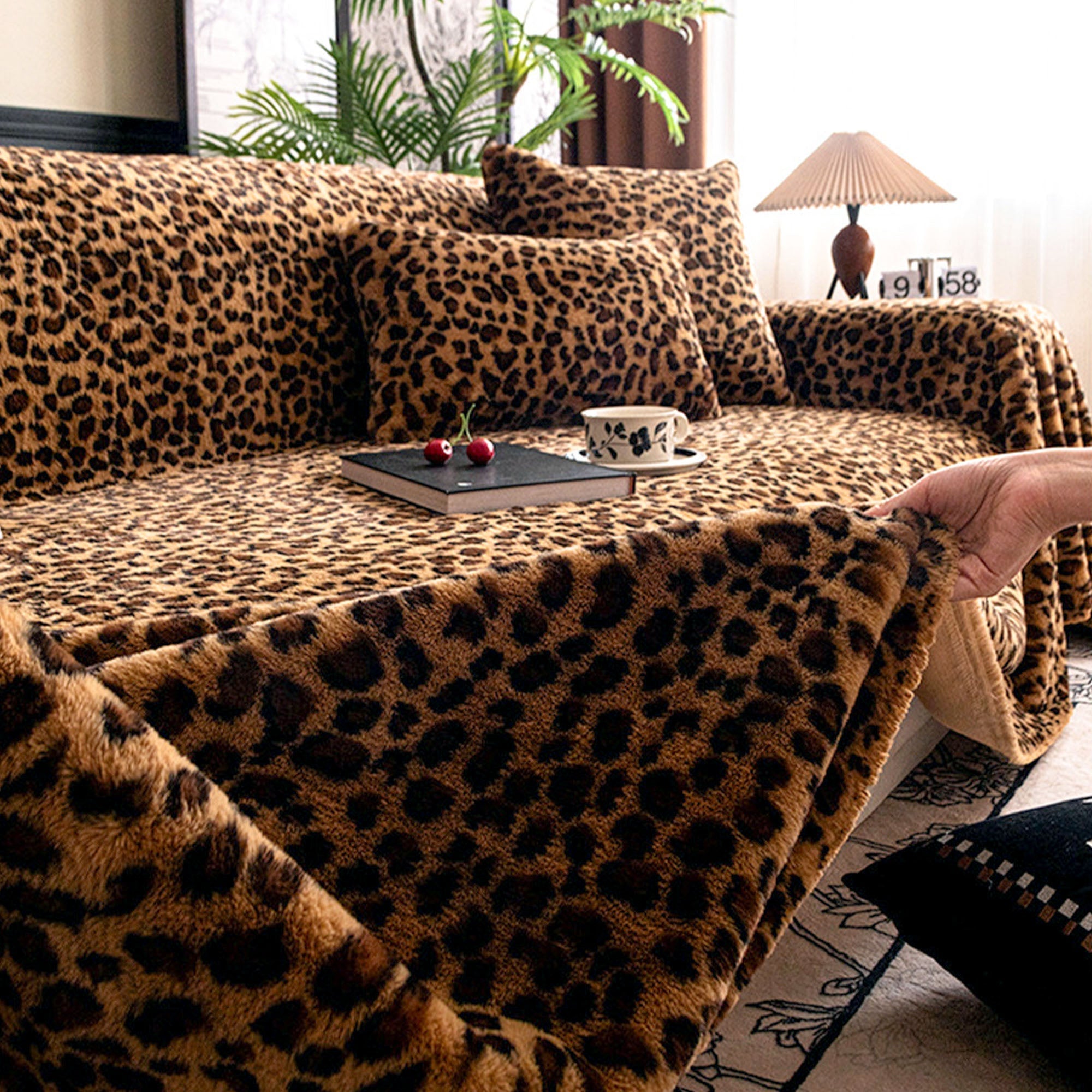 Savara Leopard Sofa Cover – Plush Animal Print Couch Slipcover Living Room Furniture Protector