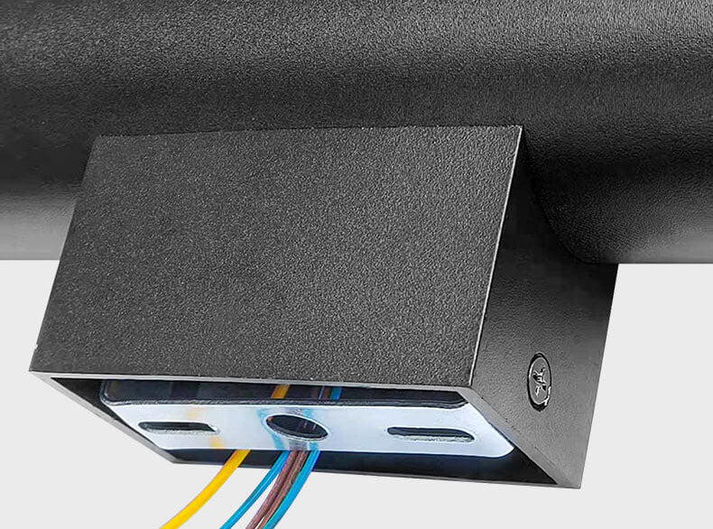 Slim Cylinder LED Wall Sconce – Double-Sided Modern Wall Light