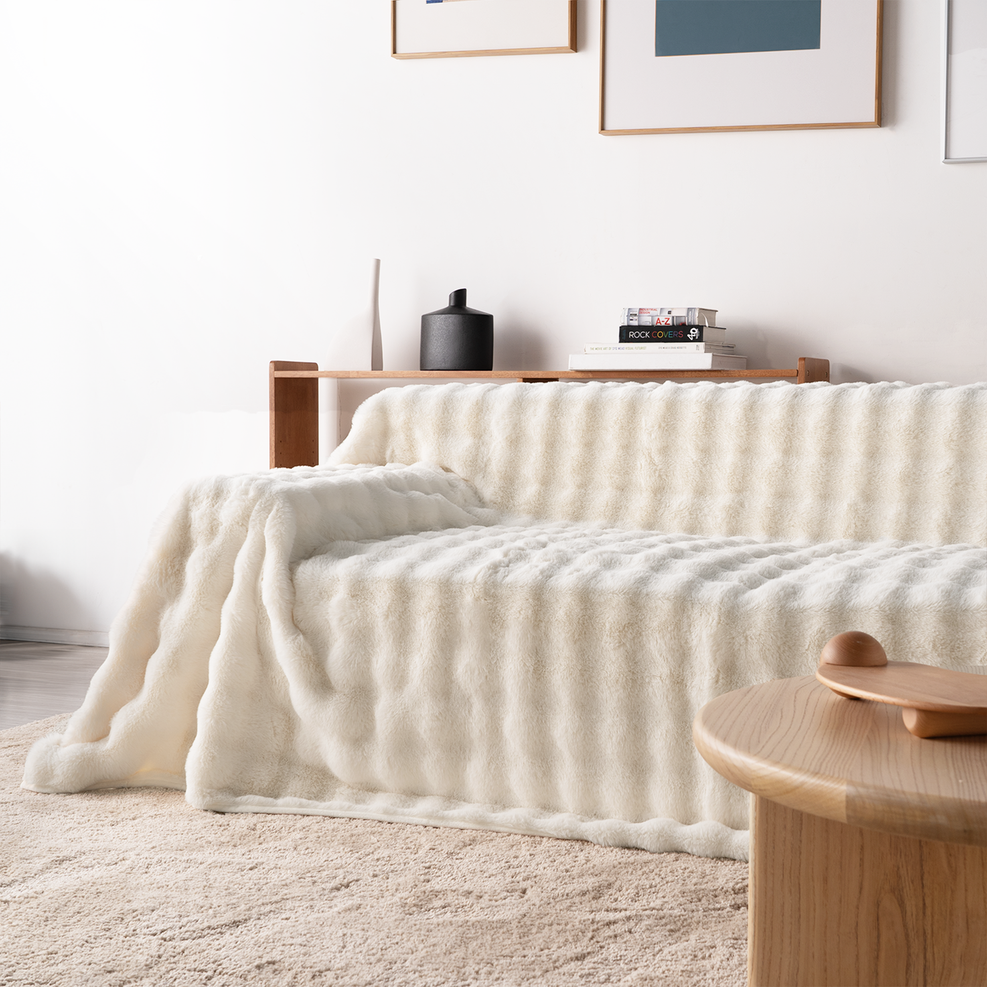 Cirrus Plush Throw Blanket – Faux Fur Channel Stitch Grey Luxury Soft Cozy Bedroom Living Room Decor