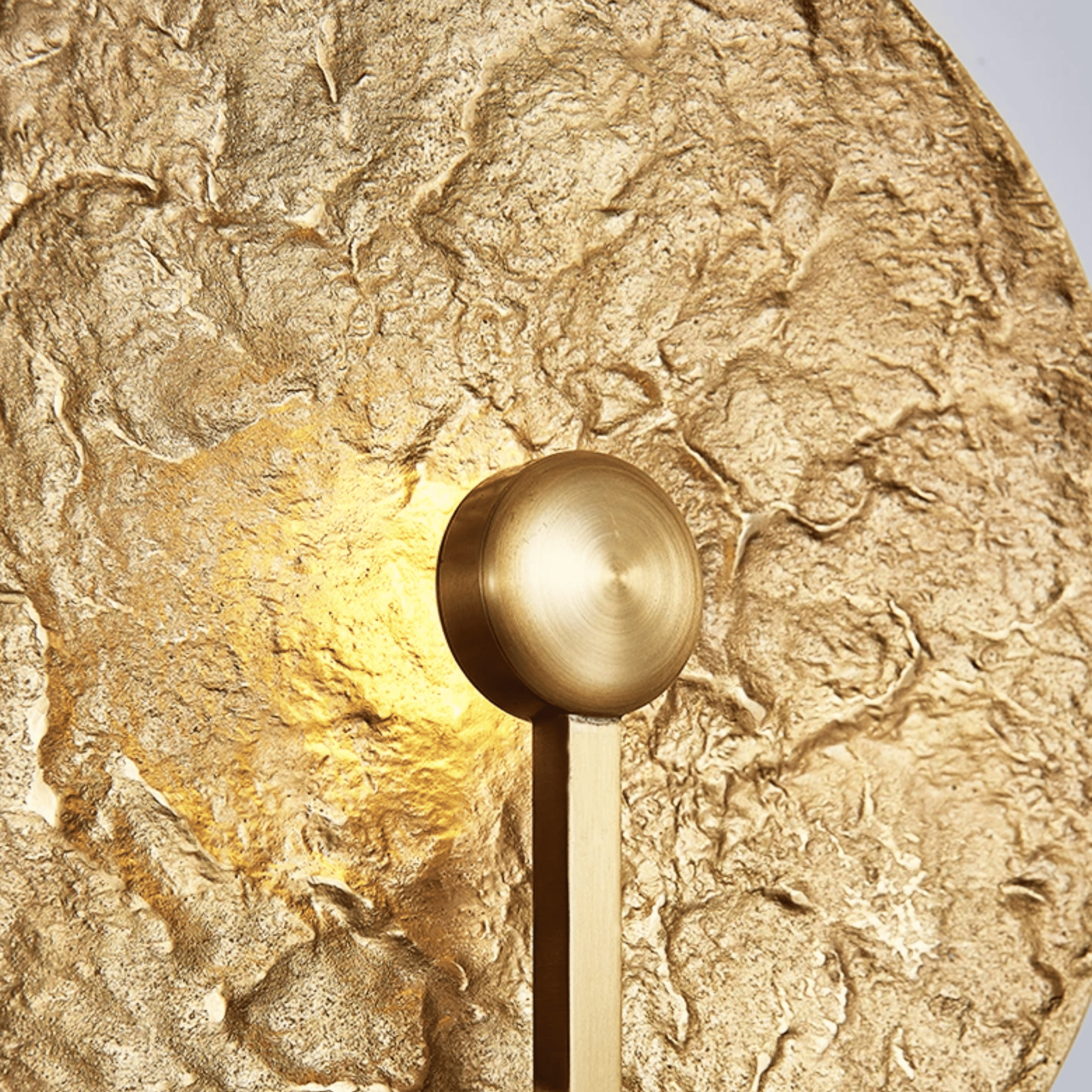 Solvera Disc Wall Sconce – Gold Brass Modern Decorative Lighting Living Room Bedroom Luxury Metal Fixture