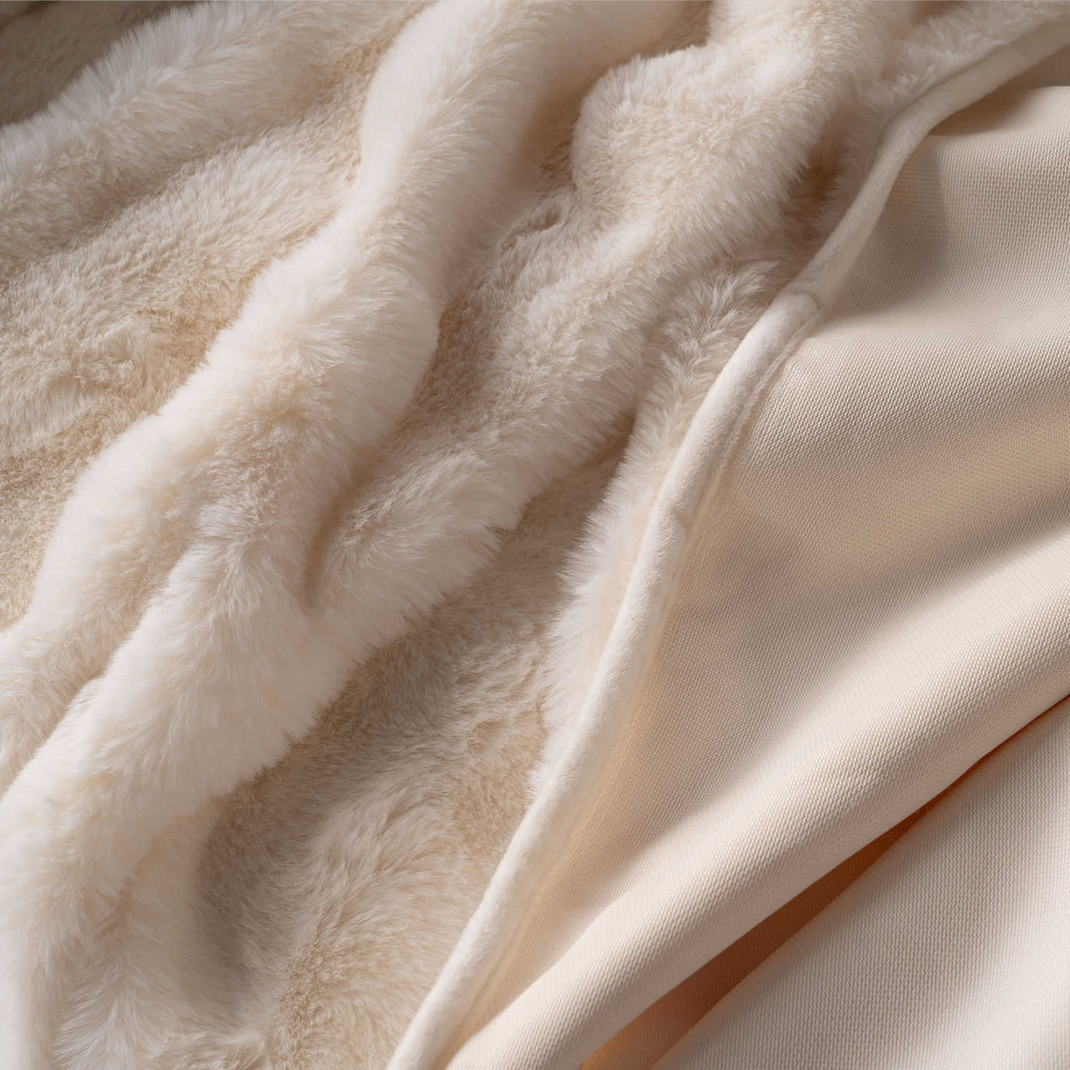 Cirrus Plush Throw Blanket – Faux Fur Channel Stitch Grey Luxury Soft Cozy Bedroom Living Room Decor
