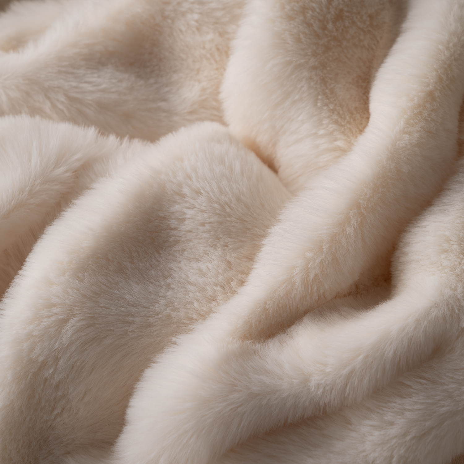 Cirrus Plush Throw Blanket – Faux Fur Channel Stitch Grey Luxury Soft Cozy Bedroom Living Room Decor