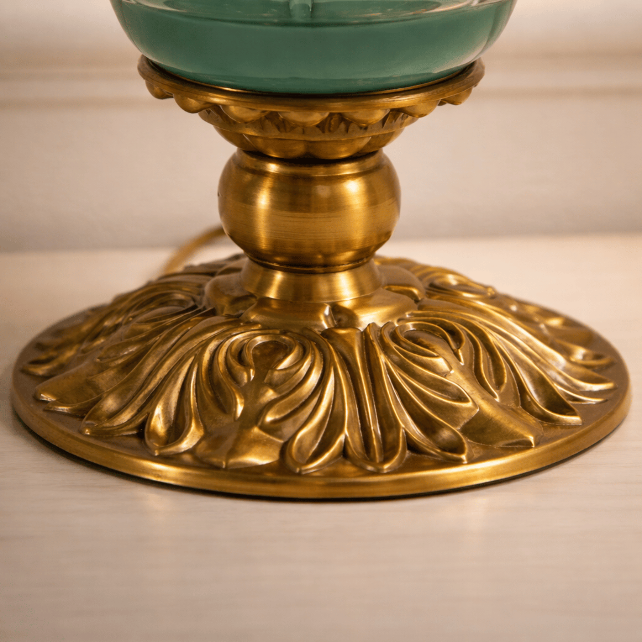 Celadon Urn Table Lamp – Jade Green Ceramic Bronze Base Decorative Lighting Living Room Bedroom
