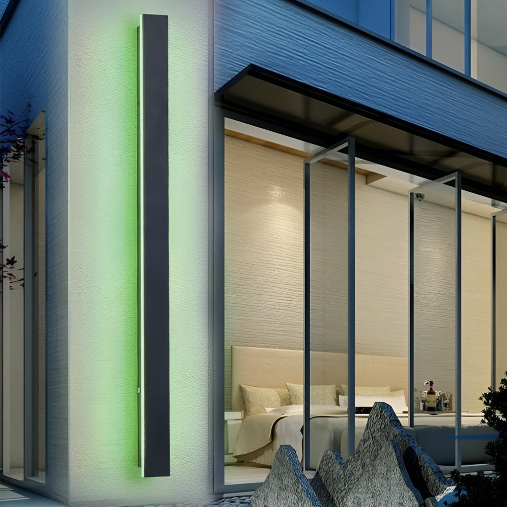 Modern LED Outdoor Wall Light – Long Vertical Strip Fixture