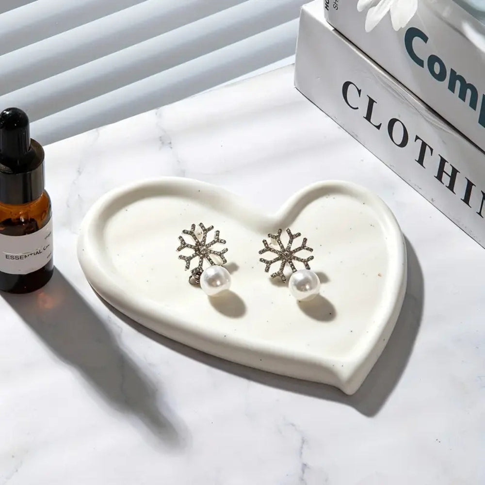 Corisse Heart Trinket Dish – White Ceramic Jewelry Tray Vanity Organizer Bedroom Nightstand Decor