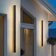 Modern LED Outdoor Wall Light – Long Vertical Strip Fixture