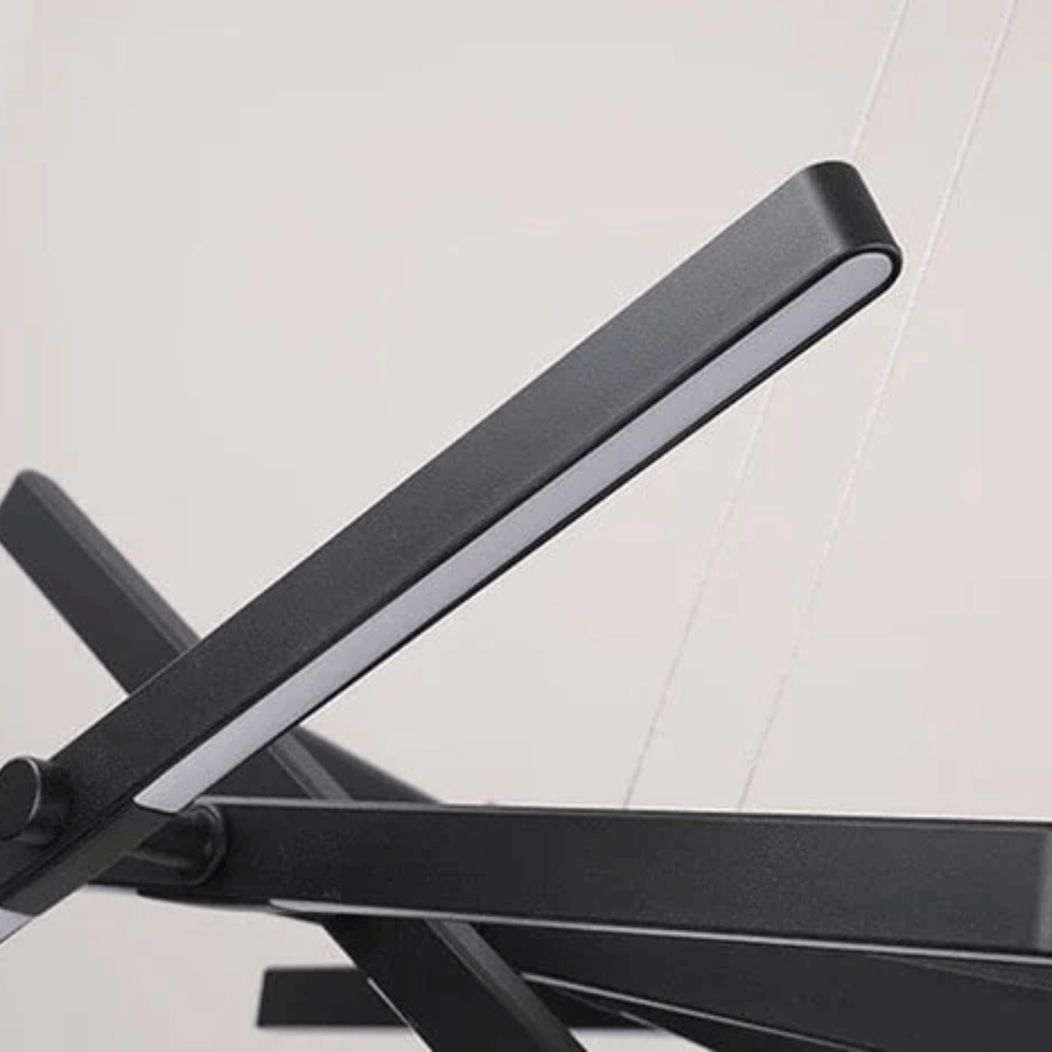 Straton Spine Chandelier – Modern LED Dining Room Ceiling Light Linear Black Decorative Lighting Fixture