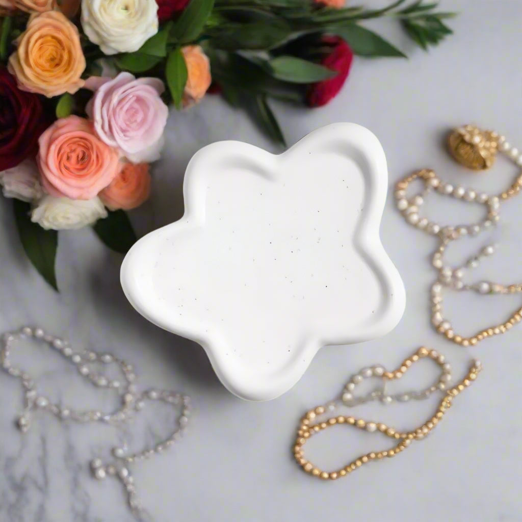 Corisse Heart Trinket Dish – White Ceramic Jewelry Tray Vanity Organizer Bedroom Nightstand Decor