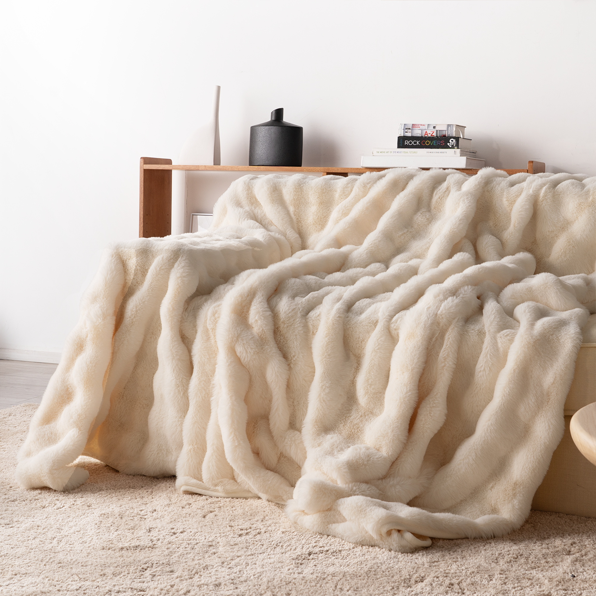 Cirrus Plush Throw Blanket – Faux Fur Channel Stitch Grey Luxury Soft Cozy Bedroom Living Room Decor