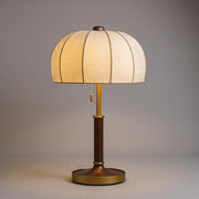 Vintage Pleated Dome Table Lamp – Classic Fabric Shade Bedside Light