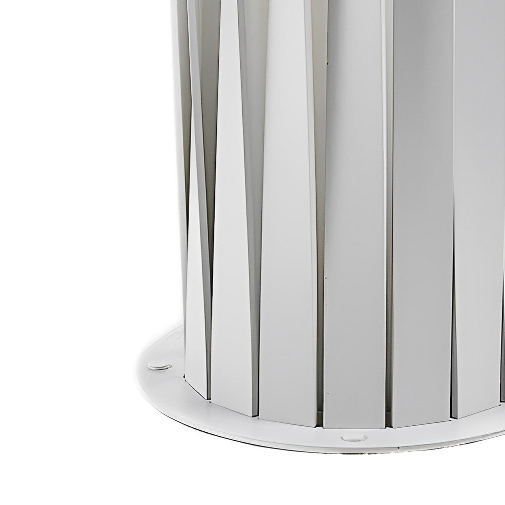 Twist Blade Acrylic Column Floor Lights – Waterproof LED Outdoor Architectural Lamps