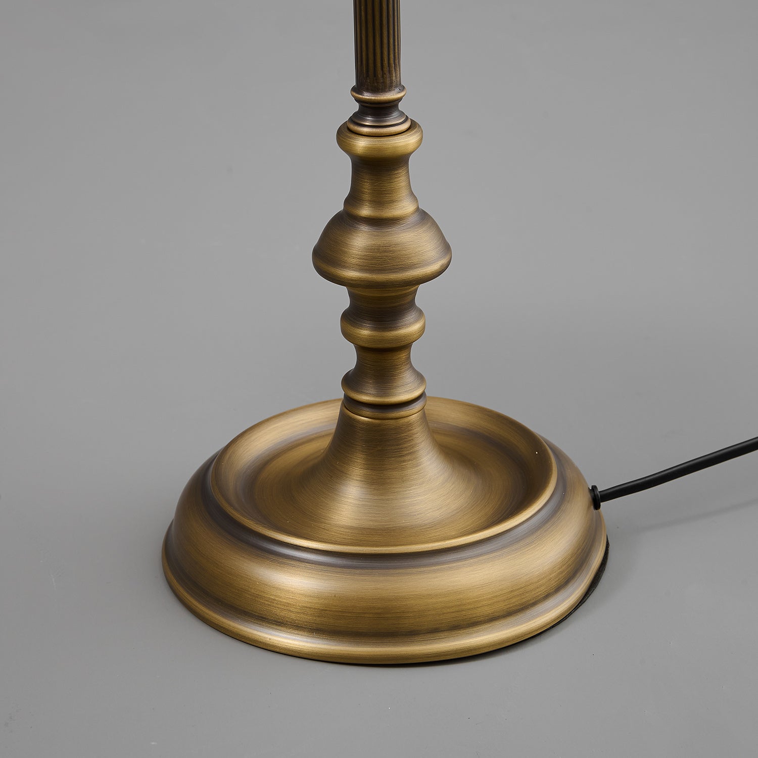 Lacquered Brass Sphere Table Lamp – Warm Ambient Glow In Living Rooms