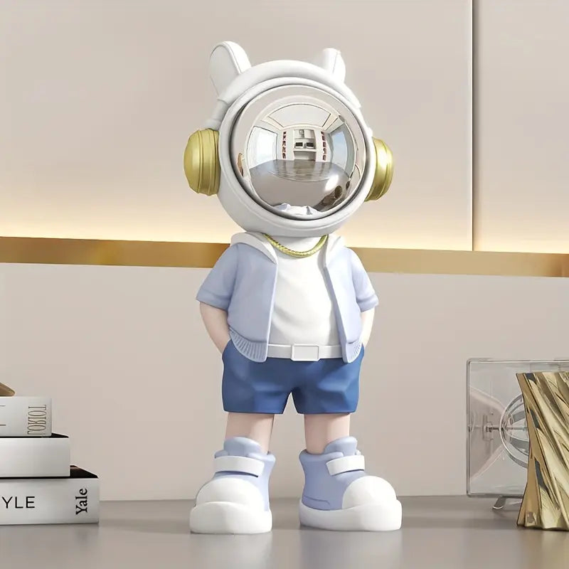 Cosmix Astronaut Figurine – Modern Space Explorer Resin Sculpture Decorative Table Accent Home Decor