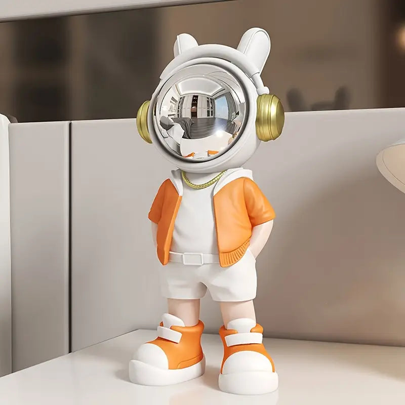 Cosmix Astronaut Figurine – Modern Space Explorer Resin Sculpture Decorative Table Accent Home Decor