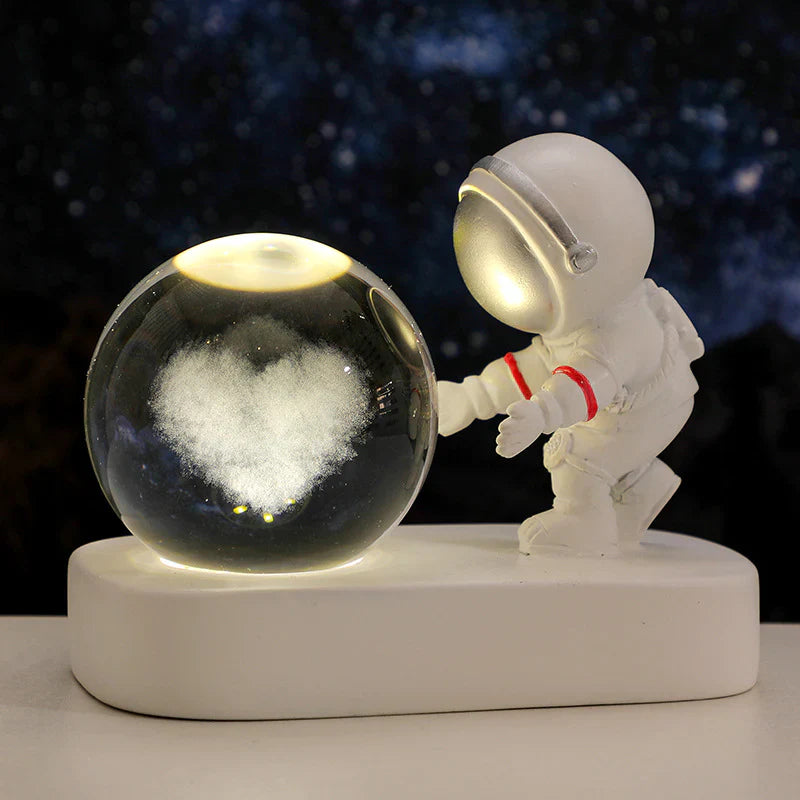 Cosmoré Astronaut Table Lamp – LED Crystal Ball Desk Light Bedroom Decorative Lighting USB Powered