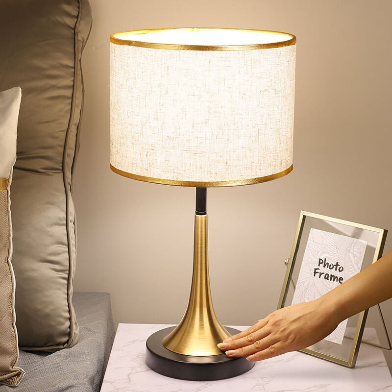Modern Gold Trumpet Table Lamp – Elegant Bedside Accent Light