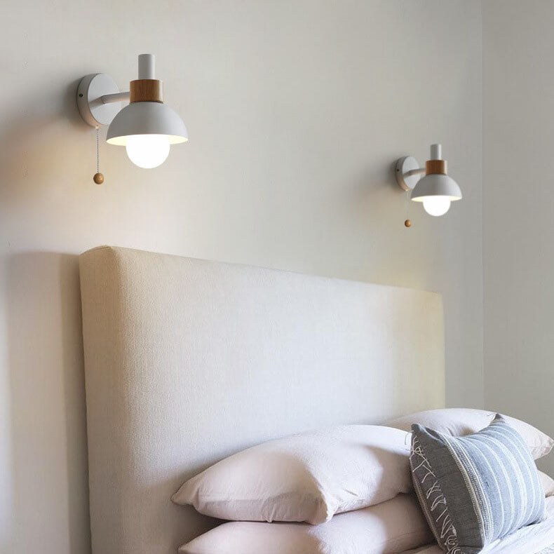 Nordic Wood Accent Wall Light – Scandinavian Minimalist LED Sconce