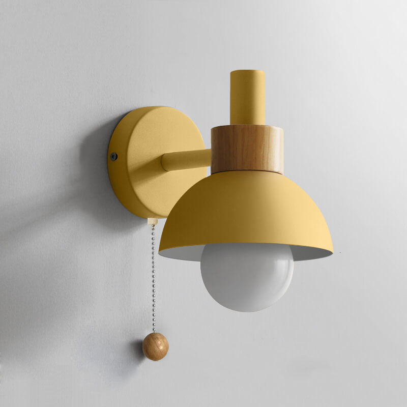 Nordic Wood Accent Wall Light – Scandinavian Minimalist LED Sconce