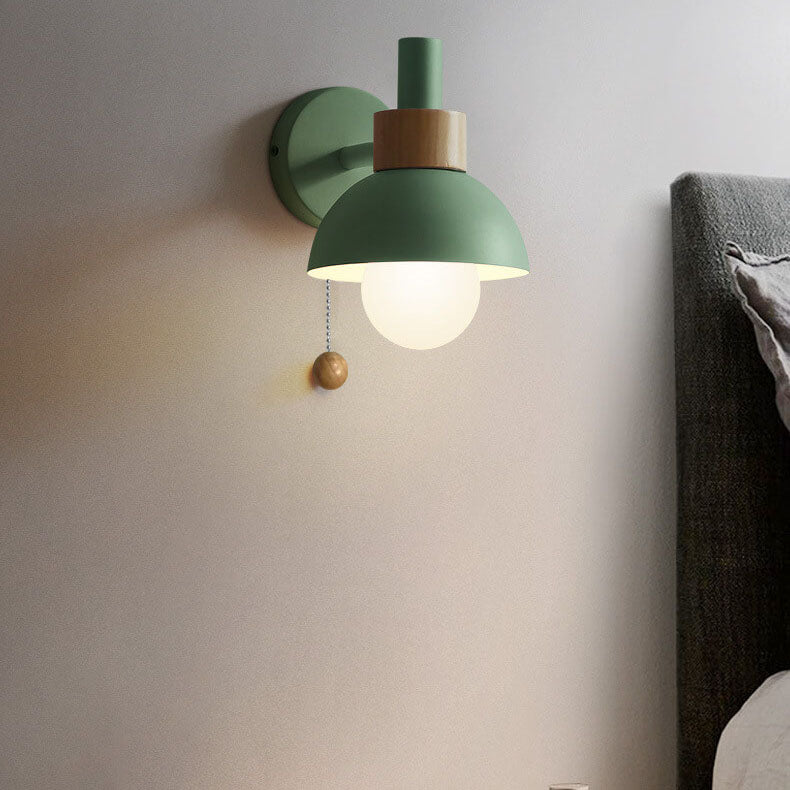 Nordic Wood Accent Wall Light – Scandinavian Minimalist LED Sconce