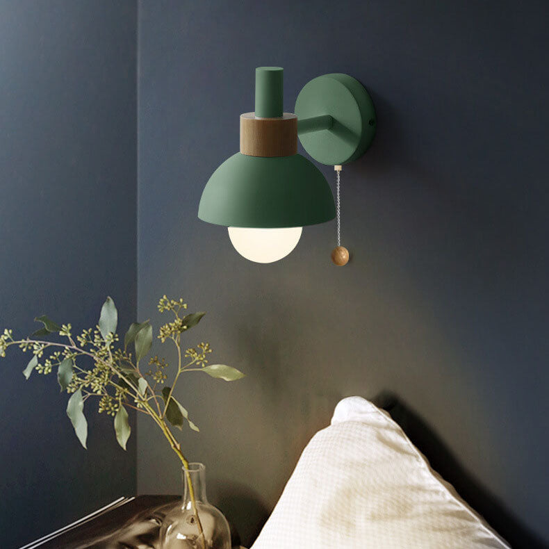 Nordic Wood Accent Wall Light – Scandinavian Minimalist LED Sconce