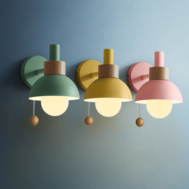 Nordic Wood Accent Wall Light – Scandinavian Minimalist LED Sconce