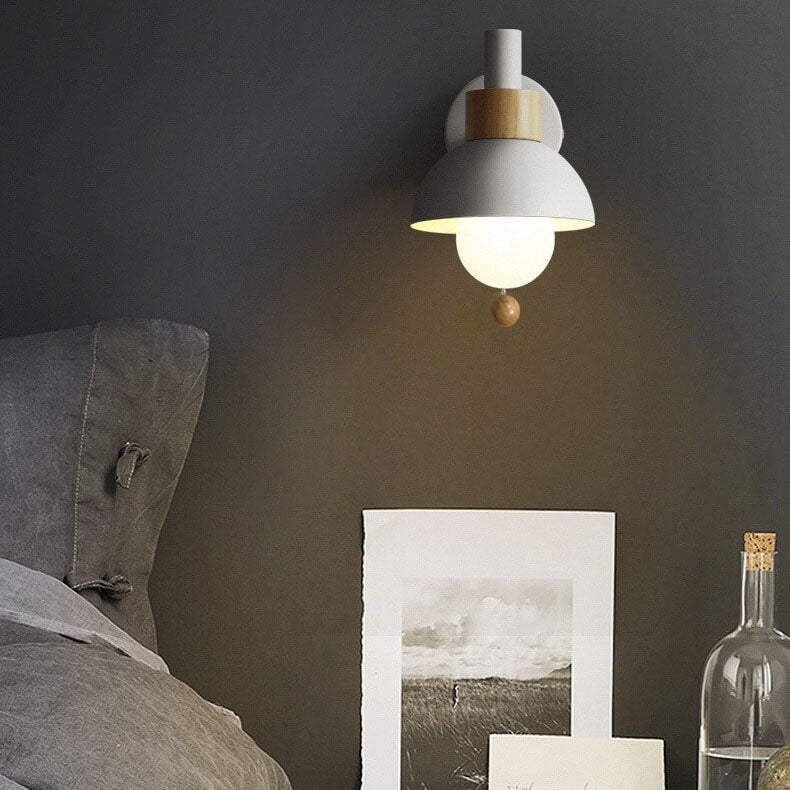 Nordic Wood Accent Wall Light – Scandinavian Minimalist LED Sconce