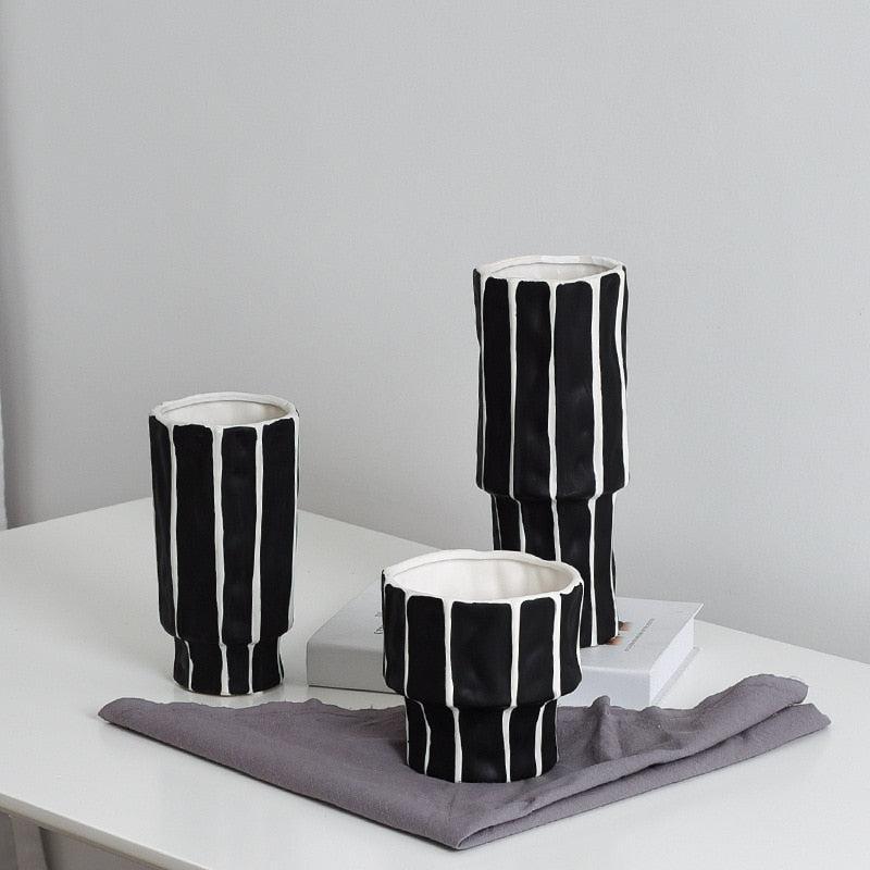 Straton Ceramic Vase Set – Black White Striped Decorative Porcelain Flower Vases Living Room Table