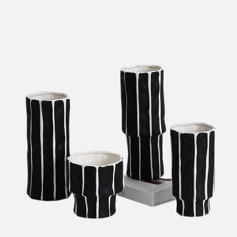 Straton Ceramic Vase Set – Black White Striped Decorative Porcelain Flower Vases Living Room Table