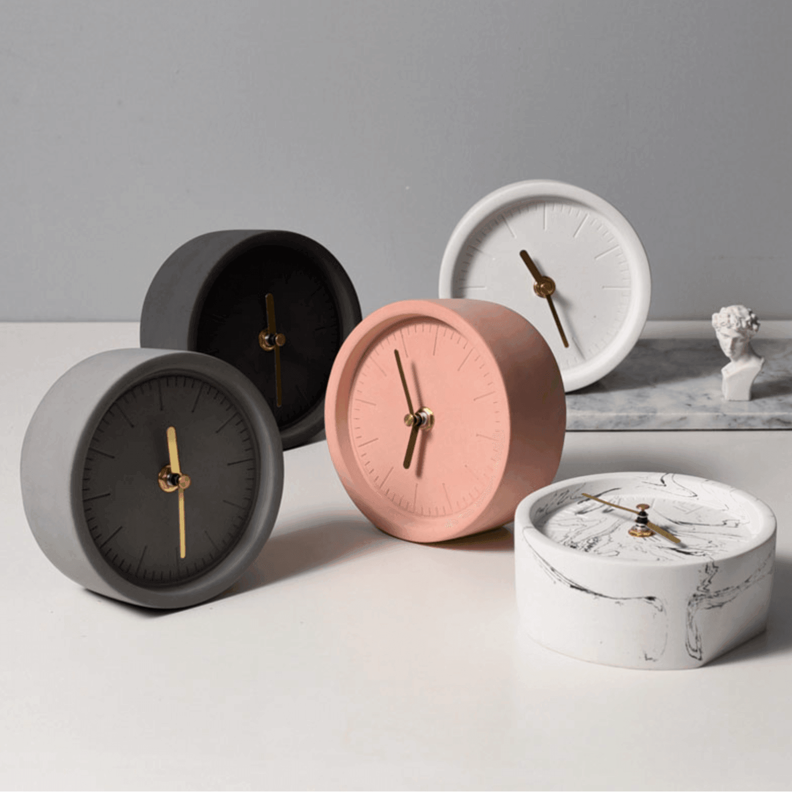 Caldex Round Desk Clock – Concrete Analog Minimalist Modern Table Clock Battery Operated Silent Home Office