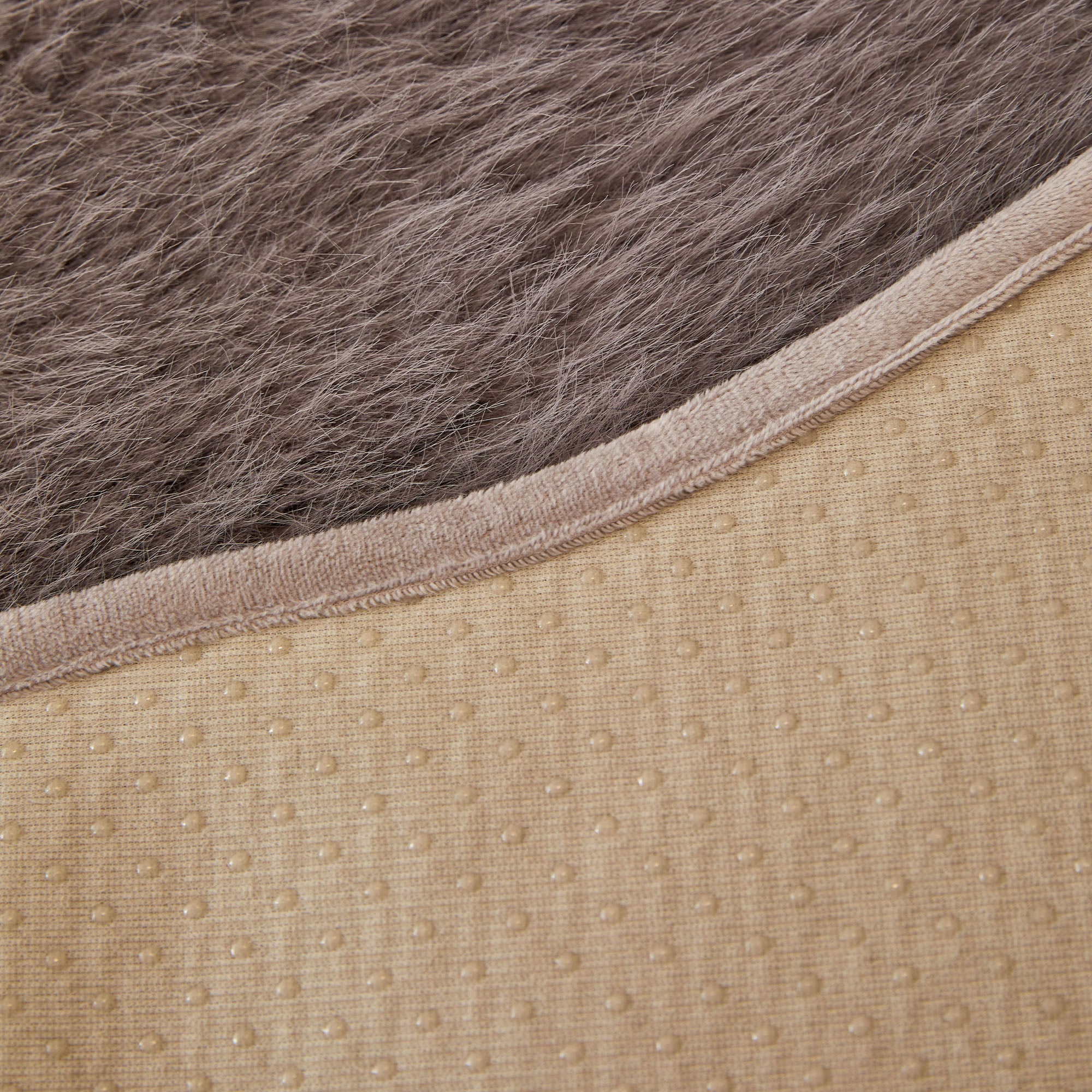 Pelton Faux Fur Throw Blanket – Black Sheepskin Couch Cover Sofa Living Room Bedroom Decor