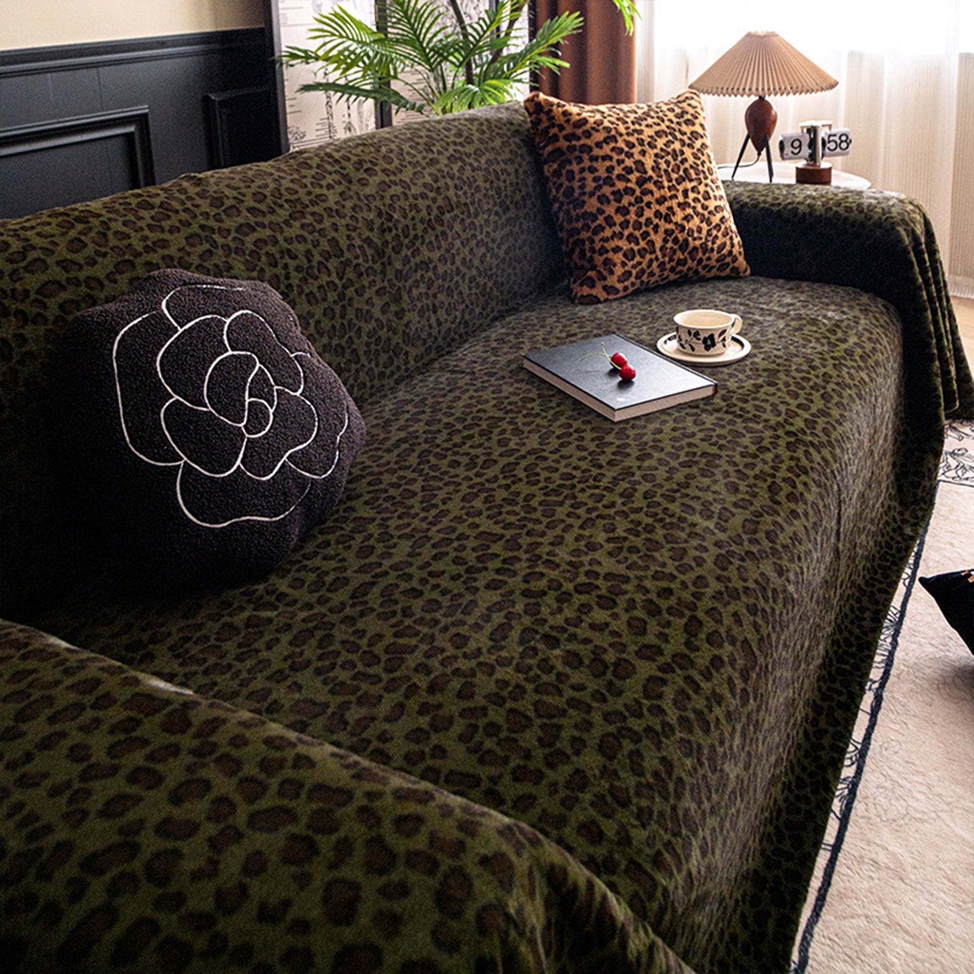 Savara Leopard Sofa Cover – Plush Animal Print Couch Slipcover Living Room Furniture Protector