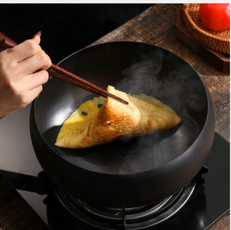 Kaldor Cast Iron Skillet – Nonstick Black Cooking Pan Wooden Handle Lid Kitchen Cookware