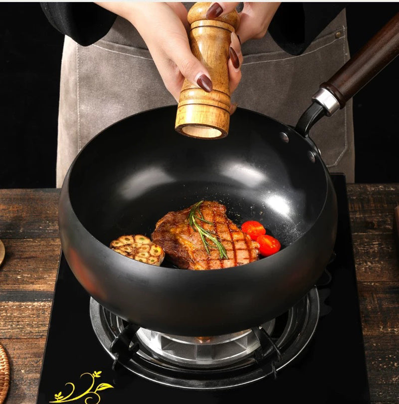 Kaldor Cast Iron Skillet – Nonstick Black Cooking Pan Wooden Handle Lid Kitchen Cookware