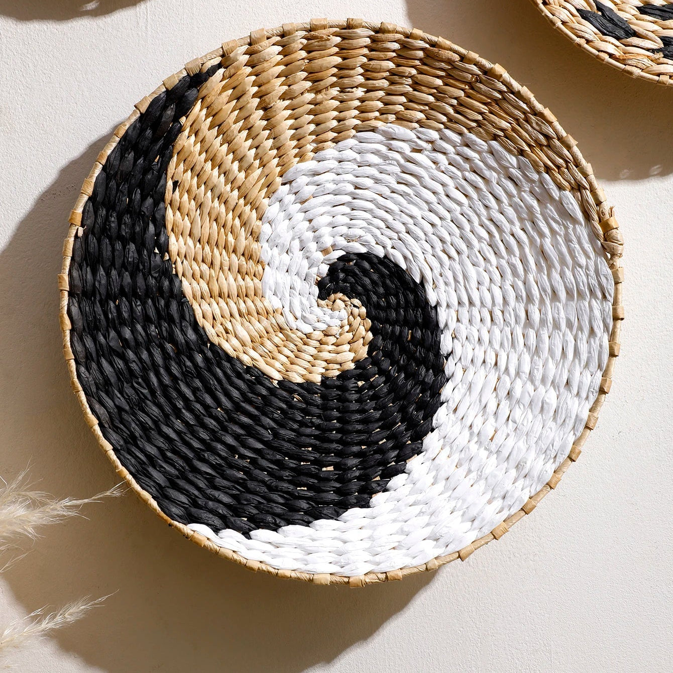 Spiralis Woven Wall Basket Set – Handwoven Seagrass Bohemian Wall Decor Living Room Bedroom Decorative