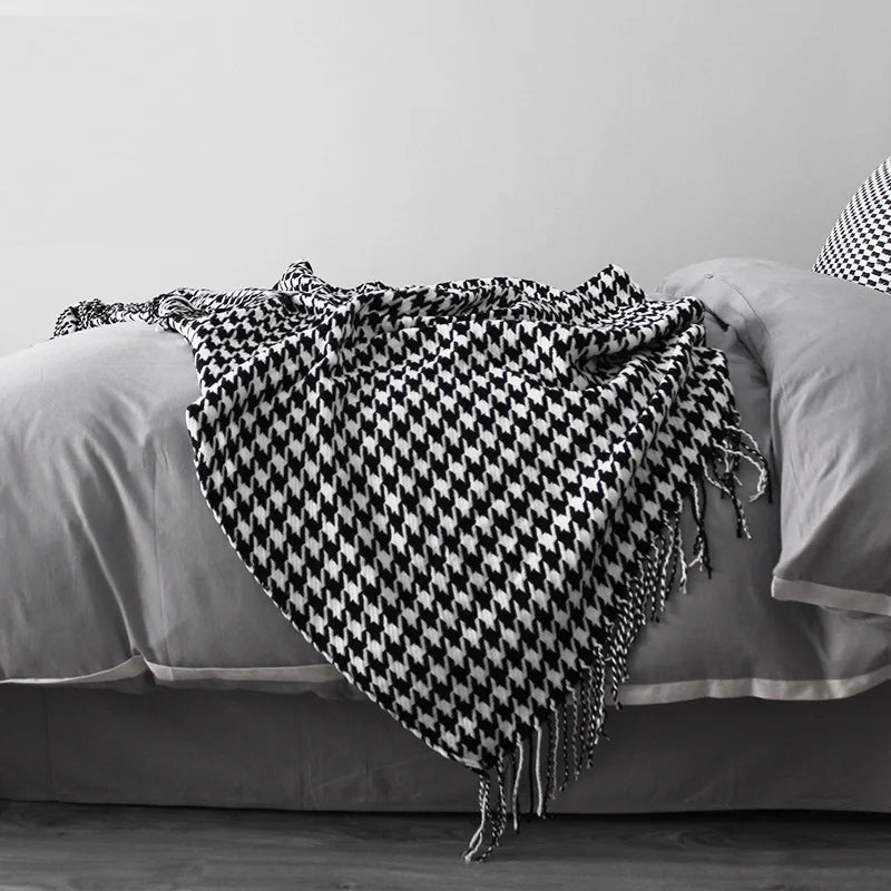 Weyland Geometric Throw Blanket – Knit Cotton Polyester Yellow Grey Tassel Fringe Couch Sofa
