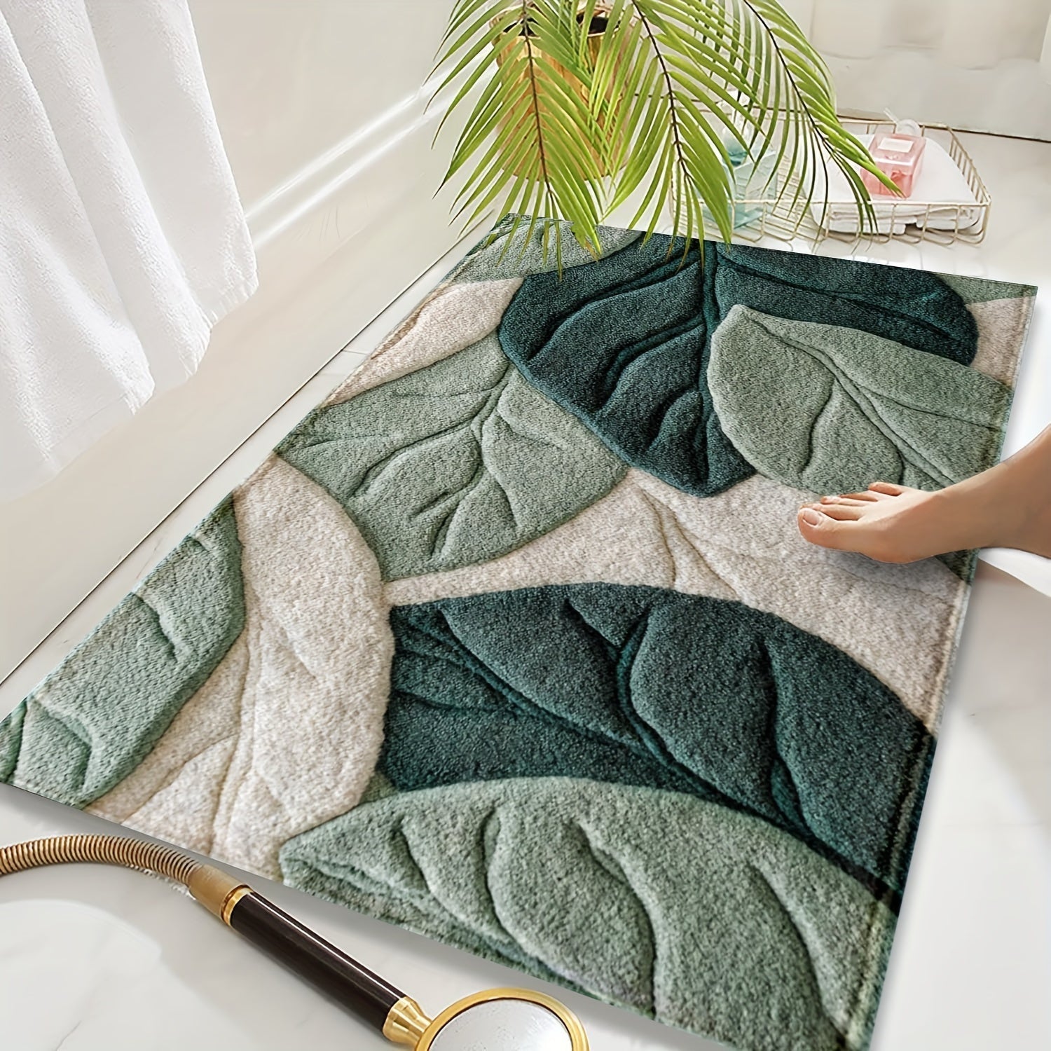 Foliara Leaf Bath Mat – Botanical Green Cream Microfiber Non-Slip Washable Bathroom Rug Decor
