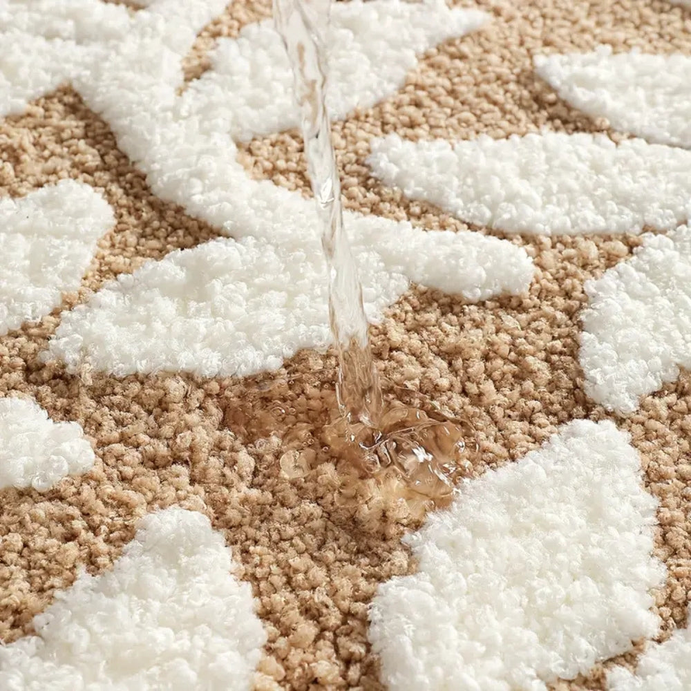 Palmera Botanical Bath Mat – Microfiber Non Slip Bathroom Rug Soft Absorbent Washable Beige White Leaf