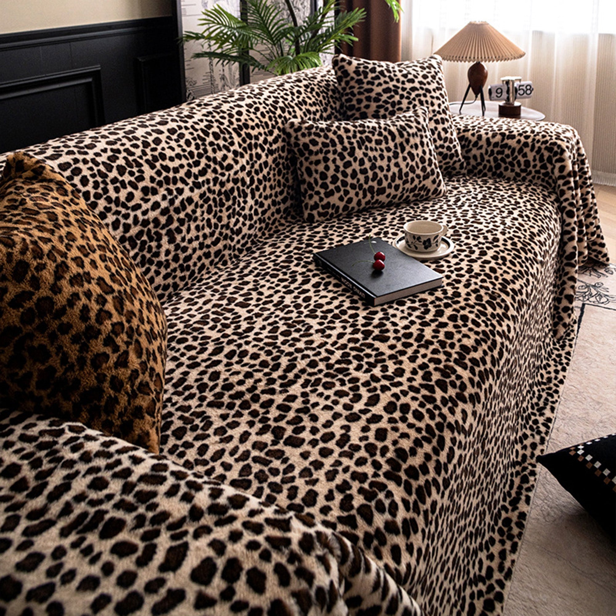 Savara Leopard Sofa Cover – Plush Animal Print Couch Slipcover Living Room Furniture Protector