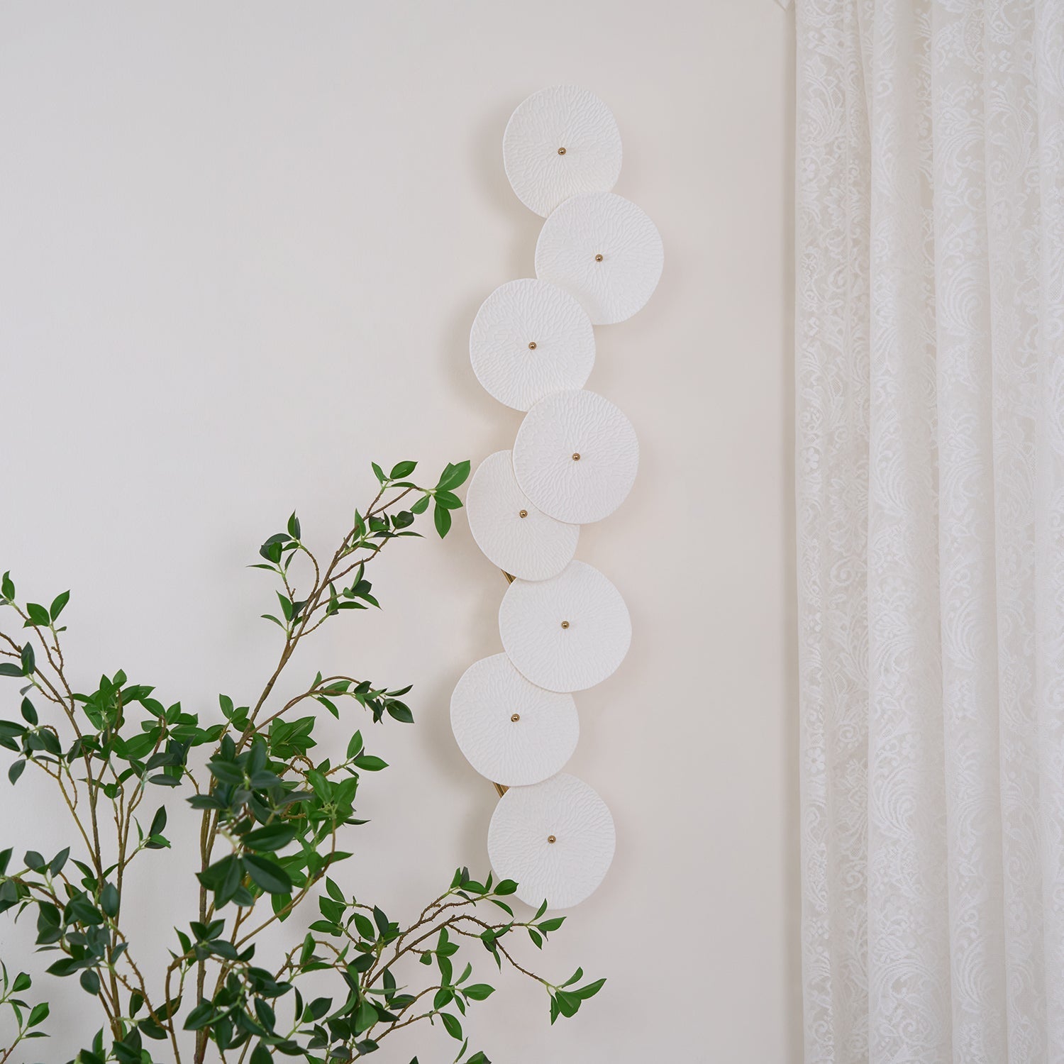 Lotara Petal Wall Lamp – Ceramic Decorative Wall Lighting Fixture