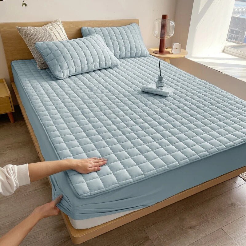 Quilten Guard Mattress Protector – Queen Waterproof Breathable Quilted Soft Fabric Bed Cover