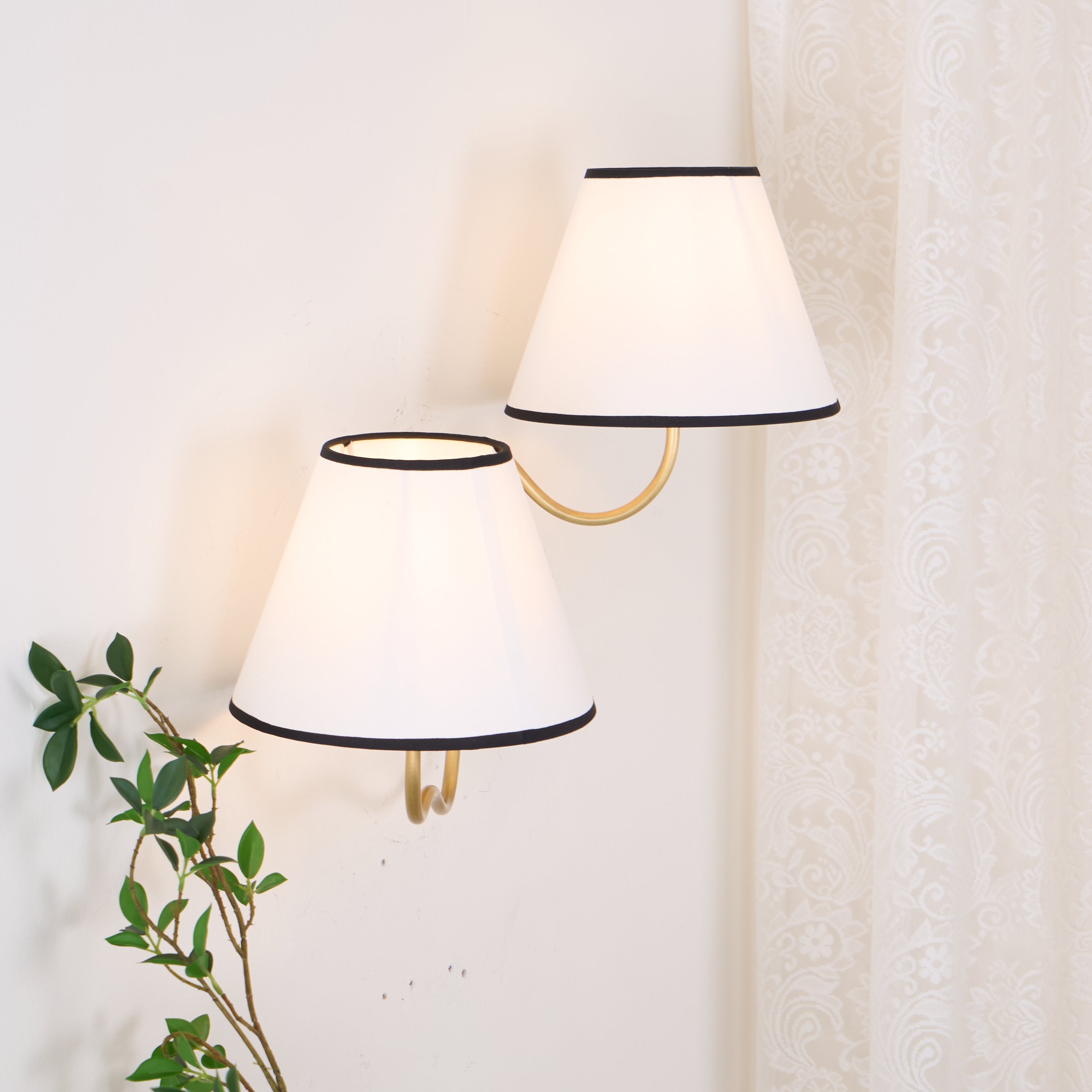 Quiet Dome Wall Sconce – LED Indoor Modern Wall Lighting Fixture