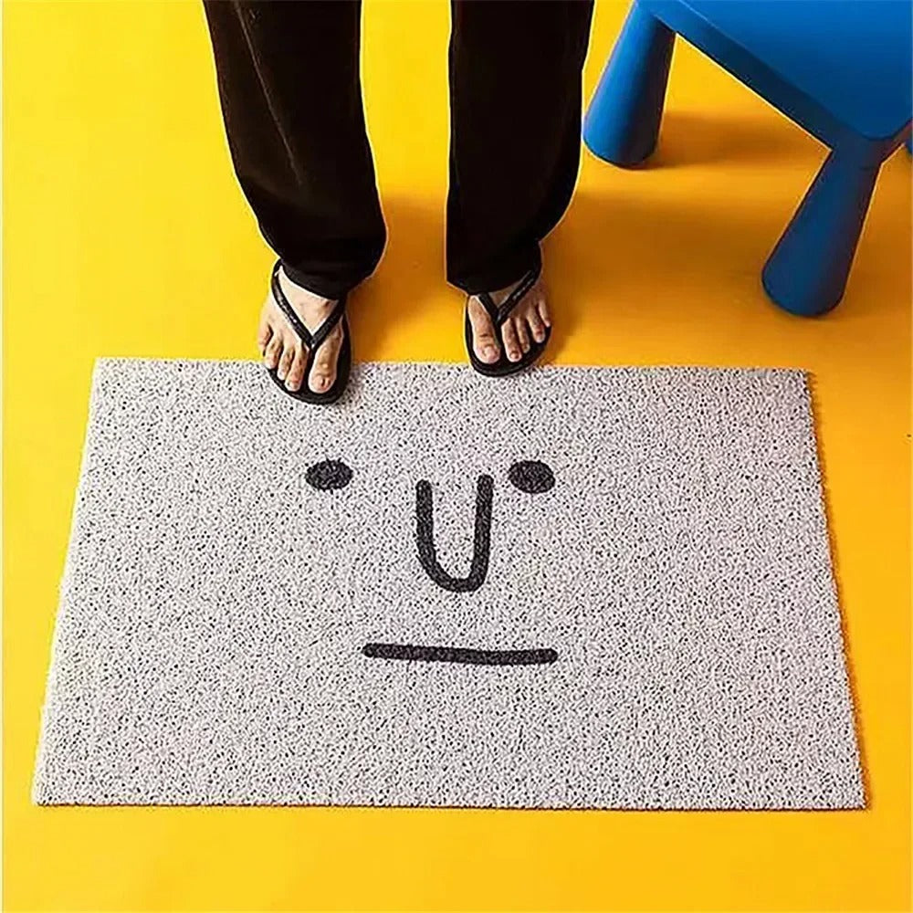 Grinto Doormat – Orange Funny Face Design Indoor Entryway Non-Slip Washable Floor Mat Home Decor